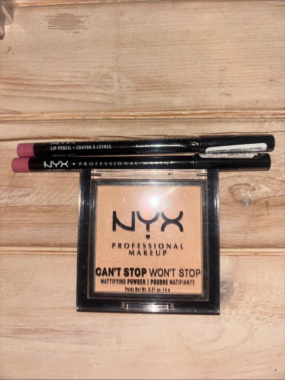 NYX Can't Stop Won't Stop Matte Mattifying Powder & Pink Lip Pencils (424)